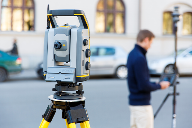Trimble S7 Robotic Total Station